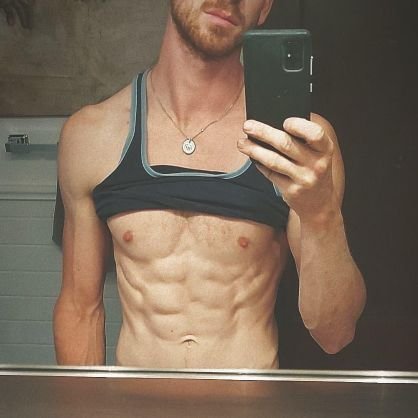18+ NSFW 😈💦💦
Top based in Toronto. Sexual liberation to the masses!