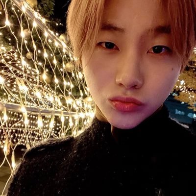 gnanispace's profile picture. ✨ gnani ✨