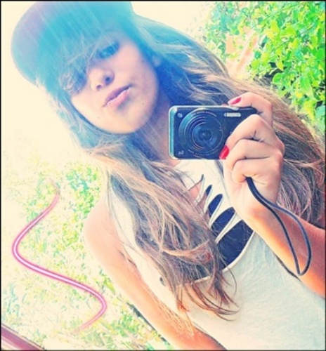 Contato , - MSN  : Fernandaaflor_@hotmail.com ou feehsanttana@hotmail.com 
Orkut : http://t.co/jbRt3RUTbJ
 :)