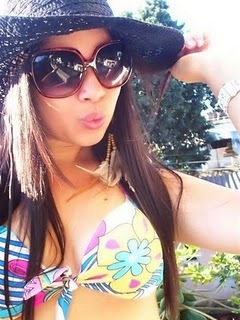 Vitoria5Vitoria's profile picture. 