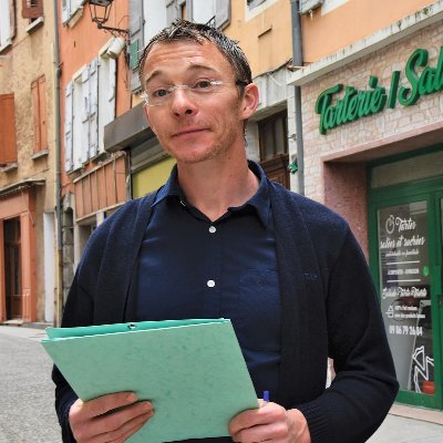 Manager de centre-ville / commerce.
Je twitte sur #Attractivité #MarkTerr #Commerce #ActionCœurdeVille #Com #Compublique #CollTer ...