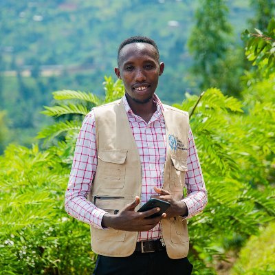 Richard92n's profile picture. Détenteur du Diplôme de Baccalauréat en Sciences de la Communication. 
Secrétaire Exécutif de RABEMI (Réseau des Associations Burundaises actrices en EMI).