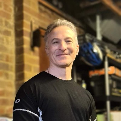 📍 UK Lifestyle and Holistic Fitness Coach. 🆓 Complimentary Discovery Session. Click the link below to reserve today.