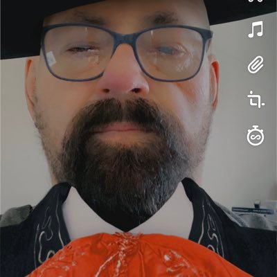 lvchef's profile picture. 