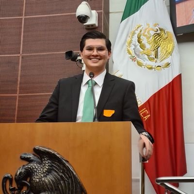 Abogado e internacionalista en proceso | ITAM | #EleccionesPrimariasYa | #TrenesYa | YIMBY | @ClubSantos | Saltillo, Coahuila | 🇲🇽