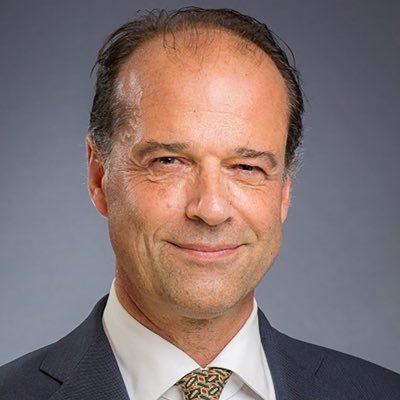 Ex empresario y político. Ahora Embajador de Su Majestad en Cuba (@UKinCuba)