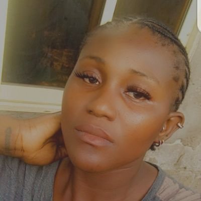sandirema's profile picture. wEiRdAf🎭 proud foodie😍 die hard ManU fan🇪🇦