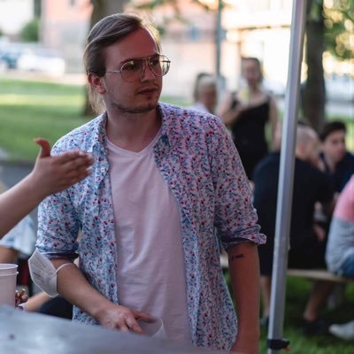 FilipGift's profile picture. Social media 📱copywriting 📝 marketing 👌