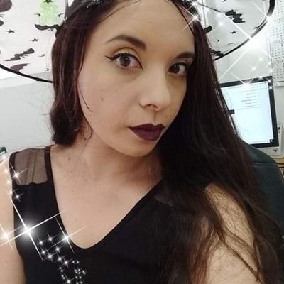 ✨Princesa de Hades.✨
Agradecida con la vida y conmigo misma.
Feminista. 💚💜
🌘🌕🌒