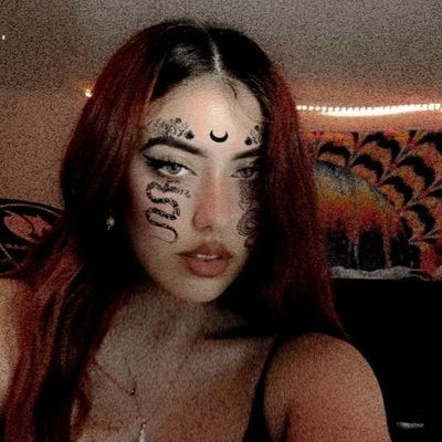 Lipsickk's profile picture. 🏵