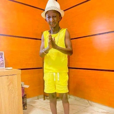 Small_boy_wacho's profile picture. I am GOAT in making......

I tweet for fun & don't fear to be blocked...