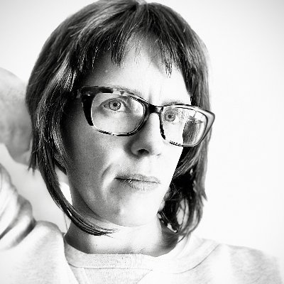 laurajanemcneil's profile picture. Mum, writer, lurker.