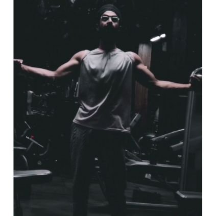 DamnTej's profile picture. 