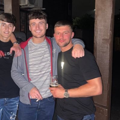 liambeckett33's profile picture. @lfc