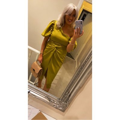 laurenhoppers's profile picture. ♡ paediatric nurse 😊