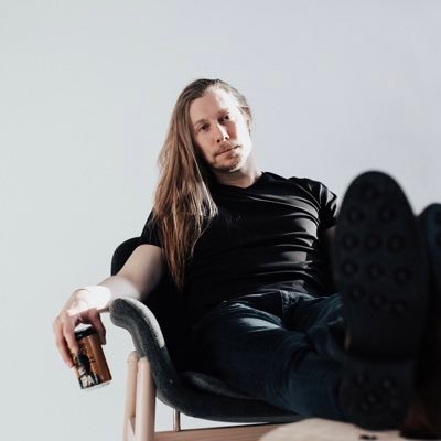 CravenWrites's profile picture. Author from York County, PA. Sci-fi, Fantasy, and all points between.