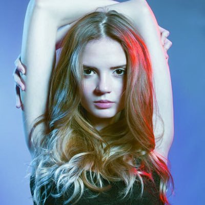 BentonBethany1's profile picture. Hang on, let me overthink this.