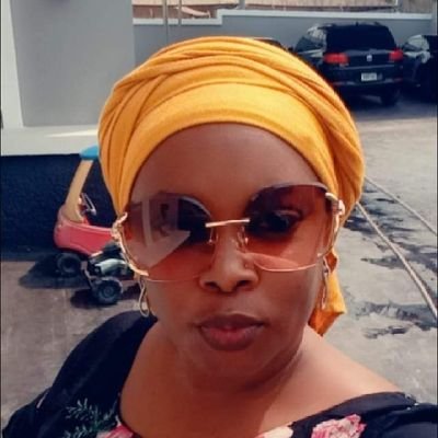 reeda_bee's profile picture. 