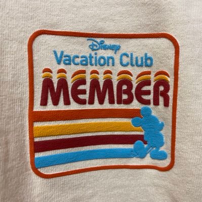 Disney Vacation Club Member向けのブログサイト『DVC TOPICS』用Twitterアカウント.Aulaniをメインに国内・海外パーク、航空関連のツイートが多いです。@wakaken_1027が運営.