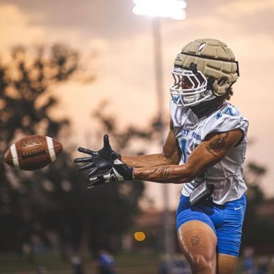 God First ❤️🙏🏽2🌟||WR @ UWF GPA ~ 3.727 ACT: 18 SAT: 1050 C/O 2021 WR/FS/ATH 6’2 205lbs 40||4.47 Broad Jump||10ft Bench 300||1st team All-State WR🖤