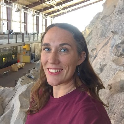 Dinosaur National Monument Paleontologist. Warning: post not always about fossils. Original post are my opinions & thoughts, & not that of my employer. she/her
