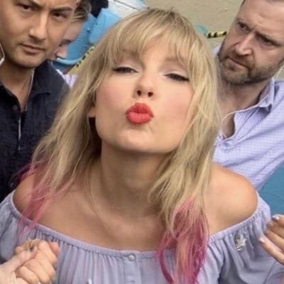 fearlessmili's profile picture. love... is only for the brave