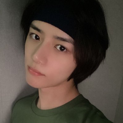 dmnszz's profile picture. 