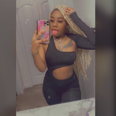 TRAPSOUL 💰💙🥀 My Old Twitter Got Suspended 🥺 IG: 6luee6arbie