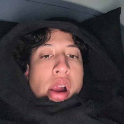 henryrolicheck's profile picture. 