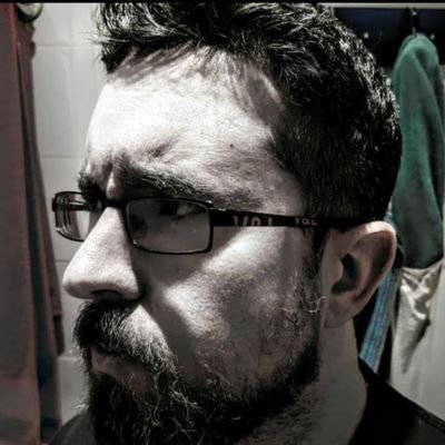 🏳️🌈 TEA. Padre. Queer (demi). Artesano (varas, palas, cilicios, látigos..). Divulgación Bdsm y salud mental. Mí cuenta, mis cosas.