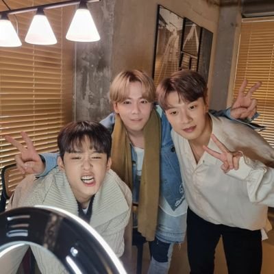 Фан-аккаунт по FTISLAND 💛 Российский фан-аккаунт🇷🇺