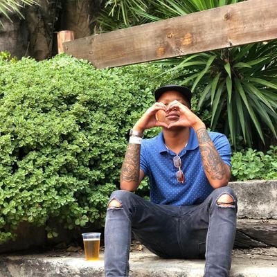 cloudxten's profile picture. czech yourself.