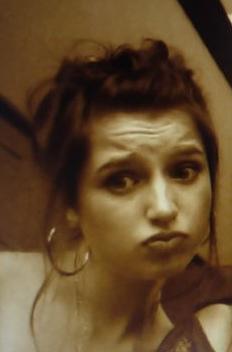 Ugly girl, doesn't have webcam, doesn't want a good time.