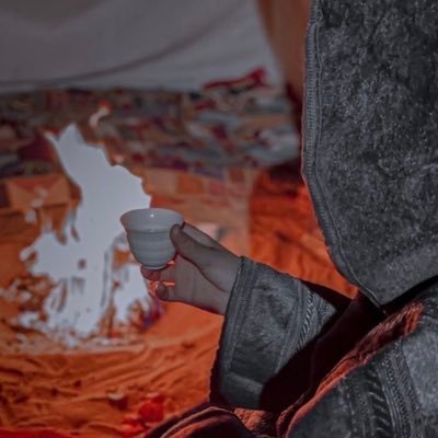 اللهُم إني أنتظر منك فرحاً عظيماً يُسعد قلبي ويُبكي عيني فرحاً فبشرني به يا الله ❤️