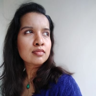 AnjumWrites's profile picture. 