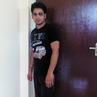 Sahil070899's profile picture. Thinkers & Passionate