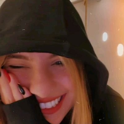 Meryemsolmwz's profile picture. 