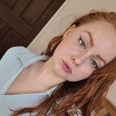 hrowe_'s profile picture. Writer ♡ Commissioning Editor ♡ Video Gamer ♡ Pink Thing

 ☆ she/her. ☆ views are my own