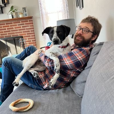 I like the Browns and tabletop games. Type 1 diabetes fucking sucks. @MaggieJLoney's hype-man (and husband). Off Twitter, now on Bluesky.