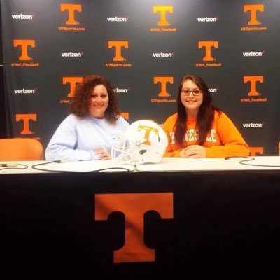Mom to @volwife and mother in-law to @volbandit3! New to #VolTwitter