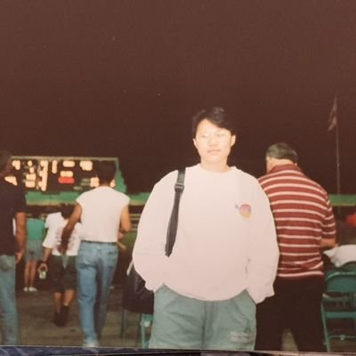 JinPark96424995's profile picture. 일상계정, 아무것도 없습니다.   문학  음악을 좋아하고...
가끔 쓰고 지웁니다. 
여름에 트친 한정 원하면 시원한 수박 한통 배달 해 드립니다   🍉은 ❤입니다.