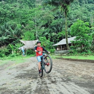 nugraha_rifal's profile picture. bulutangkis