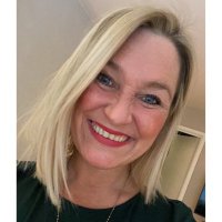 Em (@ellenmikkel) 's Twitter Profile