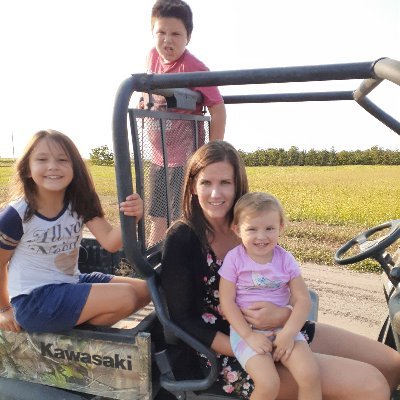 DDPNebraska's profile picture. Farming by GOD'S grace,  Husband, Father,  and loving life 👍🚜.🇺🇸🕇