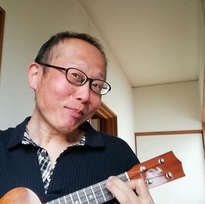 はじめまして🎵
図書館でストーリーテリングのボランティアをしています✨✨
ときどき近所のお寺のヨガや、TANGOを踊りに行ったりもします🎶
あ。
ウクレレで曲をつくって、YouTubeにアップしています🎶
https://t.co/JmM6jhQhtk