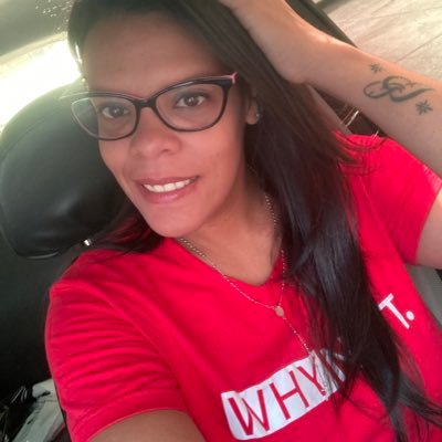 fisio_alem's profile picture. Lo eres todo en Mi 🌎 💋Por el momento nos toca Imaginar 💃🏼 Licenciada en Fisioterapia CUR May Hamilton