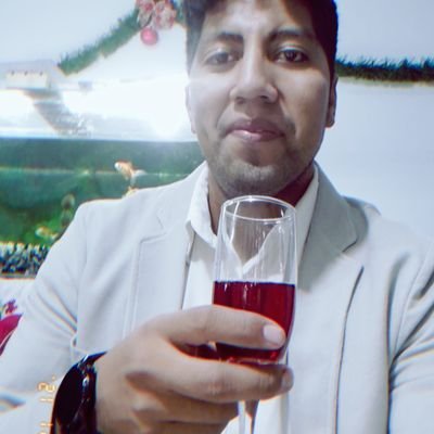 Soy una persona positiva, humilde y llena de vida, yo hago todo de corazón y sin miedo a nada