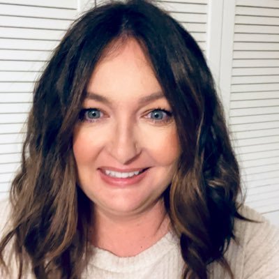 Mother of 2 great kids and follower of Jesus 💙💕 dog momma 🐾 🐾