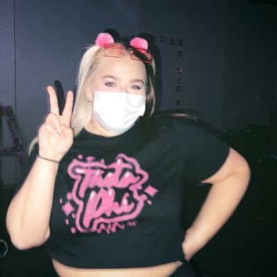 MichFondacaro's profile picture. the smartest dumb bitch you’ll ever meet