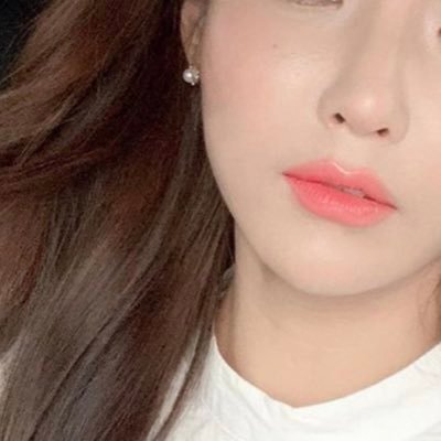 dv_yamete's profile picture. 既婚です💎夫は同居人   優しくて大事に育ててくれる人が好き💜 自己肯定感あげるように老化と戦ってるお姉さんです💎